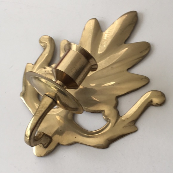 Two Matching Vintage Gold Tone Candle Wall Sconces - Picture 3 of 14